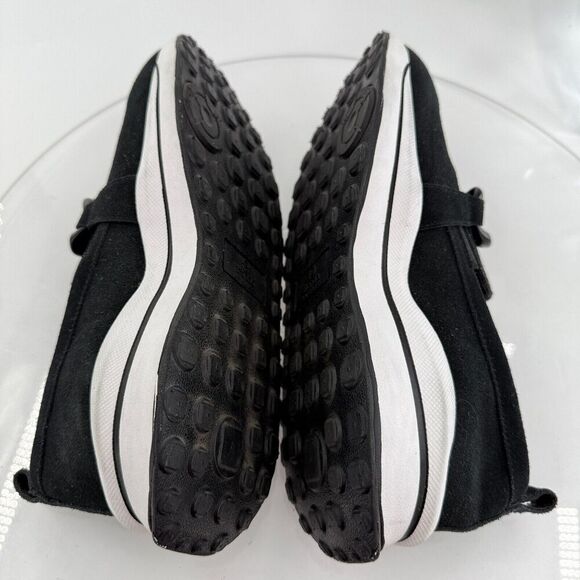 Blondo Women Mckayla Waterproof Sneaker Chunky Slip On Chain Black Suede Size 10 - Picture 8 of 13